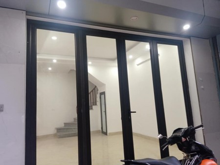 Bán nhà Lê Quang Đạo, Nam Từ Liêm, diện tích sử dụng 34m2, nhà mới , siêu hiếm, giá chỉ 3,2 tỷ