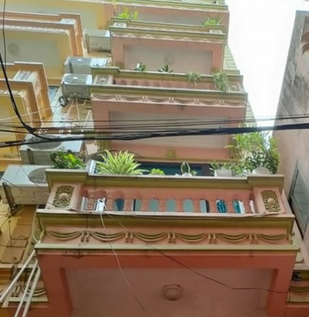 Bán nhà đầu ngõ to đường Kim Giang, ba gác đỗ cửa, cách ô tô 10m, ngõ to buôn bán sầm uất