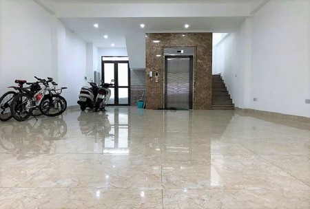 Bán nhà mặt phố Vũ Hữu, Thanh Xuân. Vỉa hè, ô tô, kinh doanh, dt 90m2 mt 6.2m giá 15 tỷ