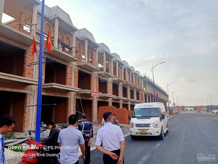 Cần ra gấp lô đất đường lớn Bàu Bàng Quốc Lộ 13 giá chỉ từ 700 triệu, pháp lí đầy đủ
