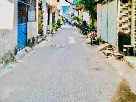 Căn nhà 50m2 đường Cách Mạng Tháng Tám Tân Bình giá bán 5 tỷ lh 0901218895