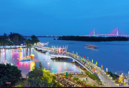Bán đất tặng nhà mới xây hoàn thiện kiểu Pháp cực đẹp chỉ có 3 tỷ 200 triệu, sổ hồng riêng