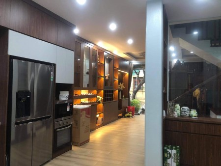 Bán nhà cực xịn 4.5 tầng khu Tái định cư diện tích 70m2 giá 7.2 tỷ lh 0983253436