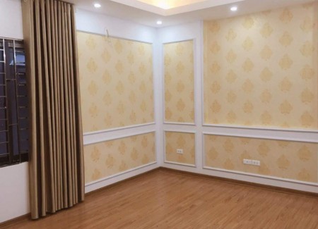 Bán nhà Mỹ Đình, ô tô cách vài mét, an sinh nội thất đủ, dt 35m2, giá chỉ 3.7 tỷ, sổ sẵn