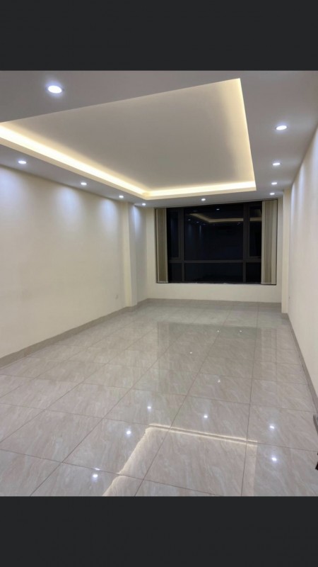 Cho thuê văn phòng dt 30m2 giá rẻ tại mặt phố Hoàng Văn Thái, Thanh Xuân, Hà Nội