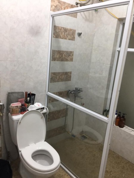 Cách một nhà ra phố nhà dt 46m2, giá 4x tỷ, Hoàng Hoa Thám, Quận Ba Đình, vị trí hiếm