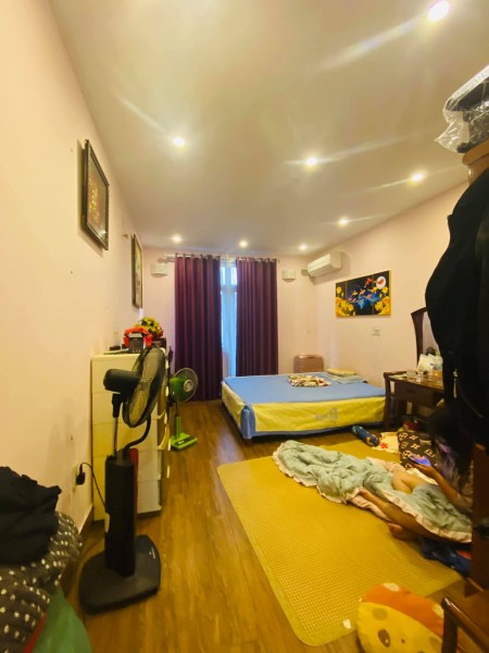 Bán nhà Nam Dư 3 mặt thoáng, hai ô tô tránh dt 33m2, 5 tầng, giá 3.3 tỷ Quận Hoàng Mai
