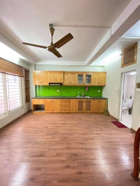 Hiếm! Bán nhà 5 tầng phố Nguyễn Trãi Thanh Xuân ở ngay, cho thuê, sát oto tránh chỉ 3.9 tỷ