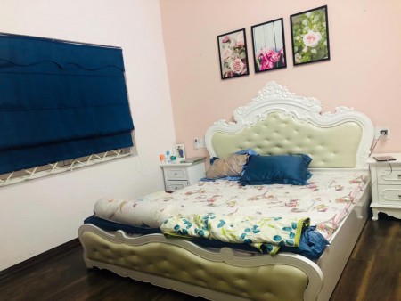 Bán Văn La Quận Hà Đông ba mặt thoáng, sát trường tiếu học Quốc Tế, ô tô vào nhà