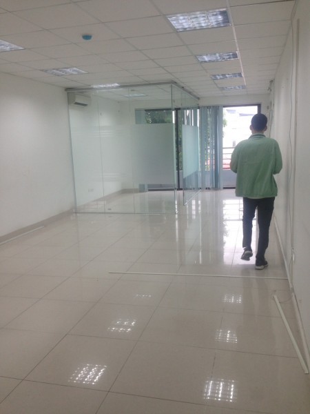 Cho thuê văn phòng 40m2 12 Trương Hán Siêu, Hoàn Kiếm, HN 0981536492