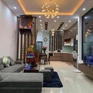 Bán nhà ngõ Nguyễn Ngọc Vũ Thanh Xuân 40Mx5T giá 4.1 tỷ LH 0902224679