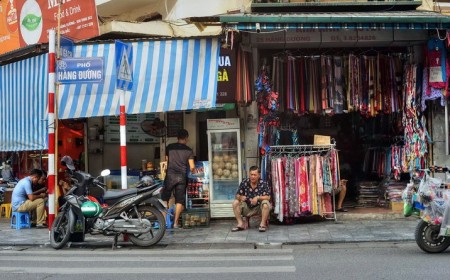 Bán nhà mặt phố Hàng Đường, dt 65m2, trung tâm phố Cổ, 2 mặt thoáng vĩnh viễn