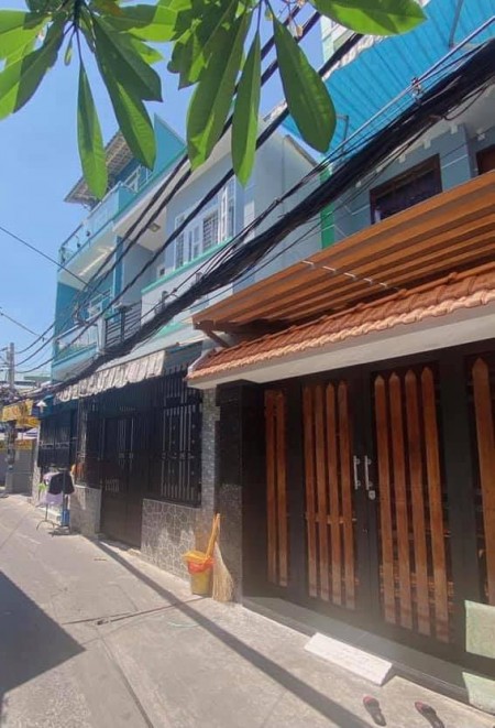 Hẻm Kinh Doanh Buôn Bán, hẻm 450 Dương Bá Trạc, phường 1, dt 72m2, gía bán 4.25 tỷ