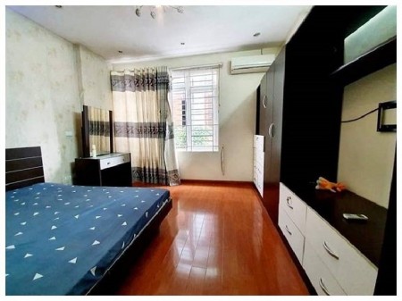 Bán căn góc, ô tô 40m, Đại La, Hai Bà Trưng, dt 50m2, đúc 5 tầng, giá bán 3.1 tỷ, lhcc