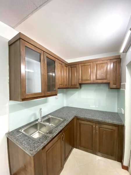 Bán nhà ngõ sạch ba gác chạy, Thanh Lân Quận Hoàng Mai dt 30m2 giá bán 1.9 tỷ