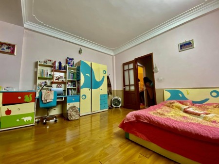 Bán nhà Minh Khai, khu toàn dân vip ở, diện tích 58m2, giá hấp dẫn 4,4 tỷ