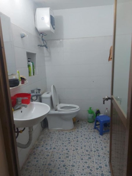 Bán nhà Cầu Giấy diện tích 98m2 4 tầng mt 5.5m giá bán chỉ 9.5 tỷ trung tâm Cầu Giấy