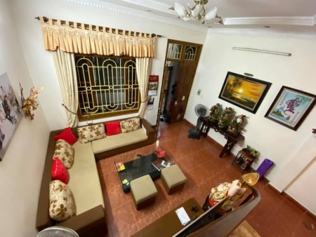 Bàn nhà nguyên căn hiếm ngay trung tâm Đống Đa, diện tích 30m2, đúc 4 tầng giá bán 3 tỷ