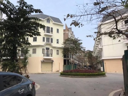 Đi đến slide 8
