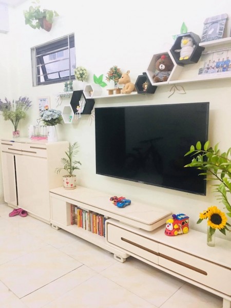 Bán nhà Hoàng Diệu,Ba Đình gần Lăng Bác, Gần phố DT30m2, nhà 5 tầng giá 3.8 tỷ