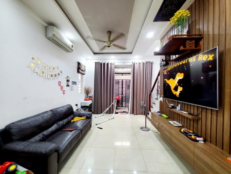 Bán nhà Nguyễn Trọng Tuyển Phường 15 Quận Phú Nhuận giá chỉ 7 tỷ 95