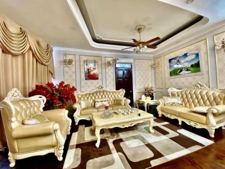 Bán nhà mặt ngõ Trần Duy Hưng Cầu Giấy ô tô KD Thang máy 50Mx7T giá 13.9 tỷ LH 0902224679
