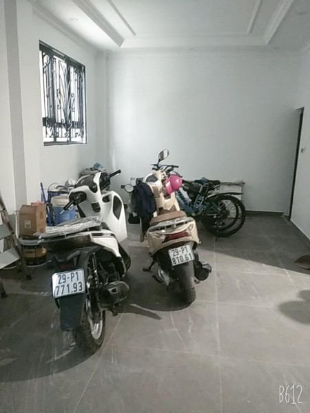 Bán Nhà Phùng Chí Kiên lô hai mặt góc 7 tầng thang máy vỉa hè 3 ô tô tránh giá 14.2 tỷ