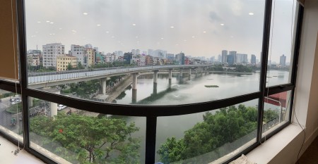Cho thuê sàn văn phòng diện tích 50m2 mặt phố Mai Anh Tuấn view hồ Hoàng Cầu 15tr