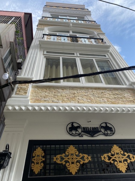 Bán nhà mặt phố Lê Hồng Phong, Ba Đình dtsd 50m2, 5 tầng, giá bán nhanh 16 tỷ