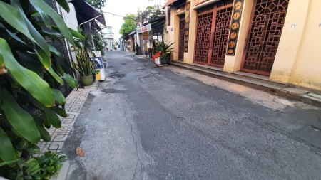 Nhà mặt tiền Lê Liểu cạnh Aeon Mall Tân Phú giá bán chỉ 3,6 tỷ, đường kinh doanh sầm uất