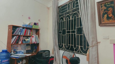 Bán Nhà Nguyễn Chính, 3 Mặt Thoáng, ô tô, Sổ Riêng, 21m2, 1.9 tỷ, 5 Tầng,
