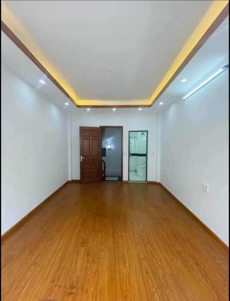 Bán nhà tầm tiền hiếm Tràn Quốc Vượng, Cầu Giấy, lô góc, 2 mặt ngõ, dt 32m2 giá 2.9 tỷ