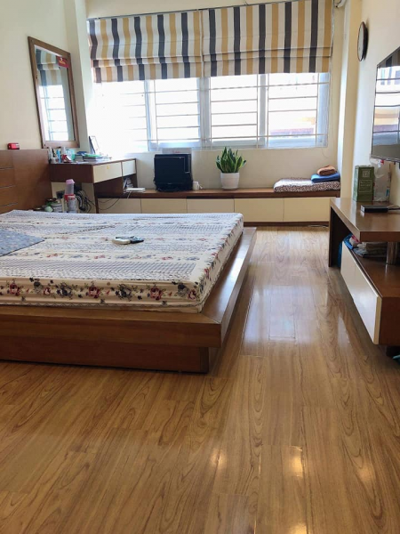 Bán nhà riêng phố Cảm Hội quận Hai Bà Trưng, Lô Góc, 38m2x5T, Giá rẻ