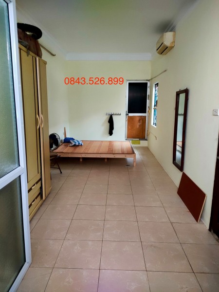 Bán nhà mặt phố Bùi Ngọc Dương, vỉa hẻ kinh doanh chưa đến 160tr/m.