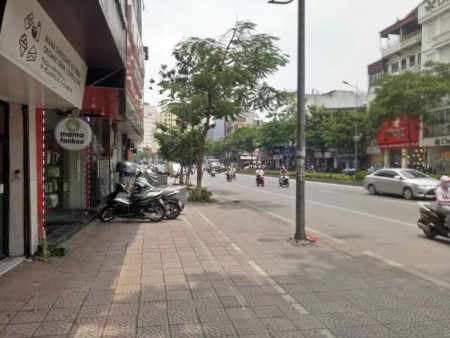 Cần bán gấp nhà nguyên căn 90m2, mặt phố Nguyễn Văn Cừ, giá cực rẻ chỉ 15 tỷ, lhcc
