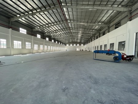 Cho thuê kho xưởng 2000m2 Quốc Lộ 13- P. Hiệp Bình Phước - TP. Thủ Đức