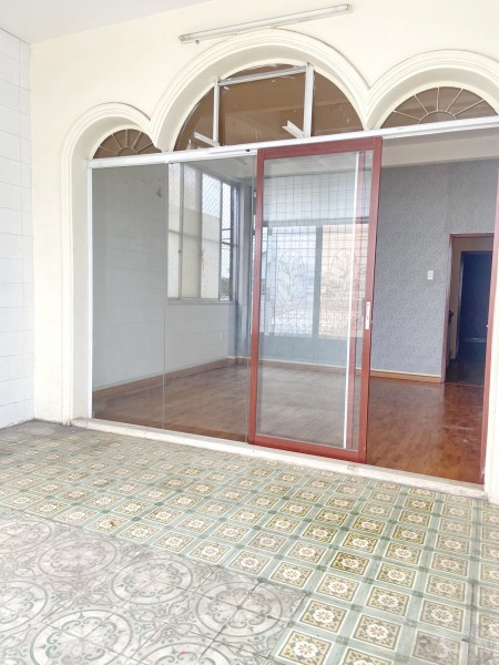 Cần bán gấp nhà nguyên căn mặt tiền 364 Huỳnh Tấn Phát, giá 16 tỷ, sổ hồng riêng, lhcc