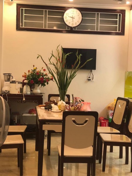 Bán Nhà phố Nguyễn Phúc Lai Quận Đống Đa ô tô vào nhà diện tích 60m2 giá chỉ 10,5 tỷ