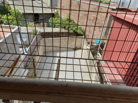 Bán nhà Gia Quất dt 81m2 nhà 2 tầng mặt tiền 3.3m2, giá chỉ 3.25 tỷ, tặng thêm 40m2