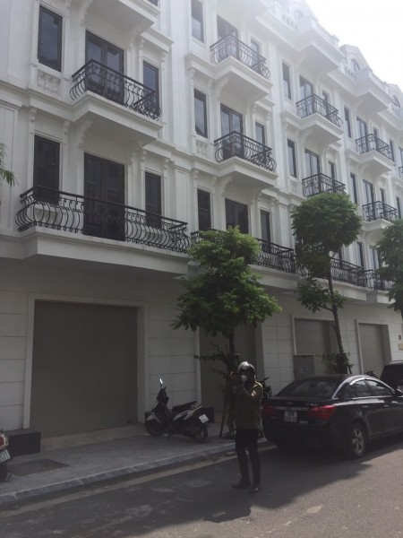 Dòng tiền Mỗ Lao, 12 phòng khép kín, giá bán chỉ hơn 5 tỷ, liên hệ xem nhà 0972846379