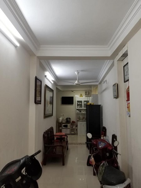 Bán nhà nguyên căn Bạch Mai, gần phố 3 mặt thoáng diện tích 29m2, giá bán nhỉnh 2 tỷ