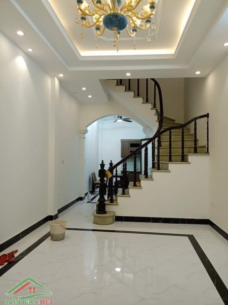 Đi đến slide 4
