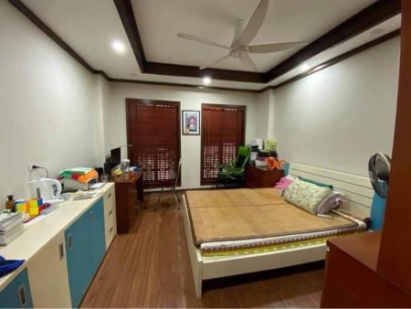 Bán nhà nguyên căn mặt phố Yên Phụ dt 109m2, 5 tầng đúc, mặt tiền 6.8m, giá bán 25 tỷ