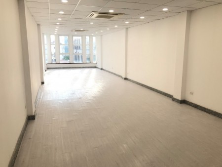 Giảm giá sau dịch Covid sàn diên tích 100m2, tại 201 Bà Triệu, Quận Hai Bà Trưng