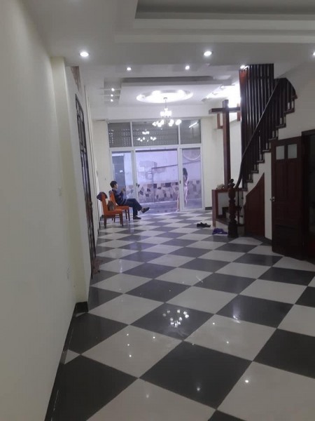 Bán gấp nhà mặt phố Nguyễn Khang mặt phố lô góc hai mặt tiền lớn kinh doanh 14 tỷ