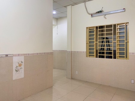 Bán nhà VIP Trường Chinh, Tân Bình diện tích sử dụng 75m2, 2 lầu, 3PN giá chỉ nhỉnh 5 tỷ
