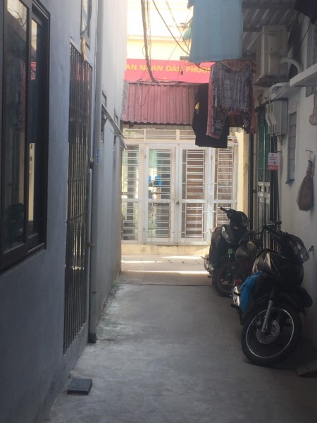 Bán nhà Kiến Hưng, 3 bước ra đường lớn, giá trị gia tăng từng ngày, giá 2,4 tỷ có thương lượng