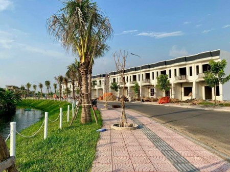 Đi đến slide 8