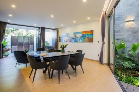 Bán nhà đẹp ngã tư sở đường thoáng, nội thất vào bước ra phố diện tích 46m2, nhỉnh 3 tỷ