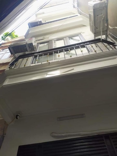 Nhỉnh 2 tỷ nhà 5 tầng Phố Bạch Mai - Phố Huế full nội thất cao cấp, sổ riêng, sang tên ngay